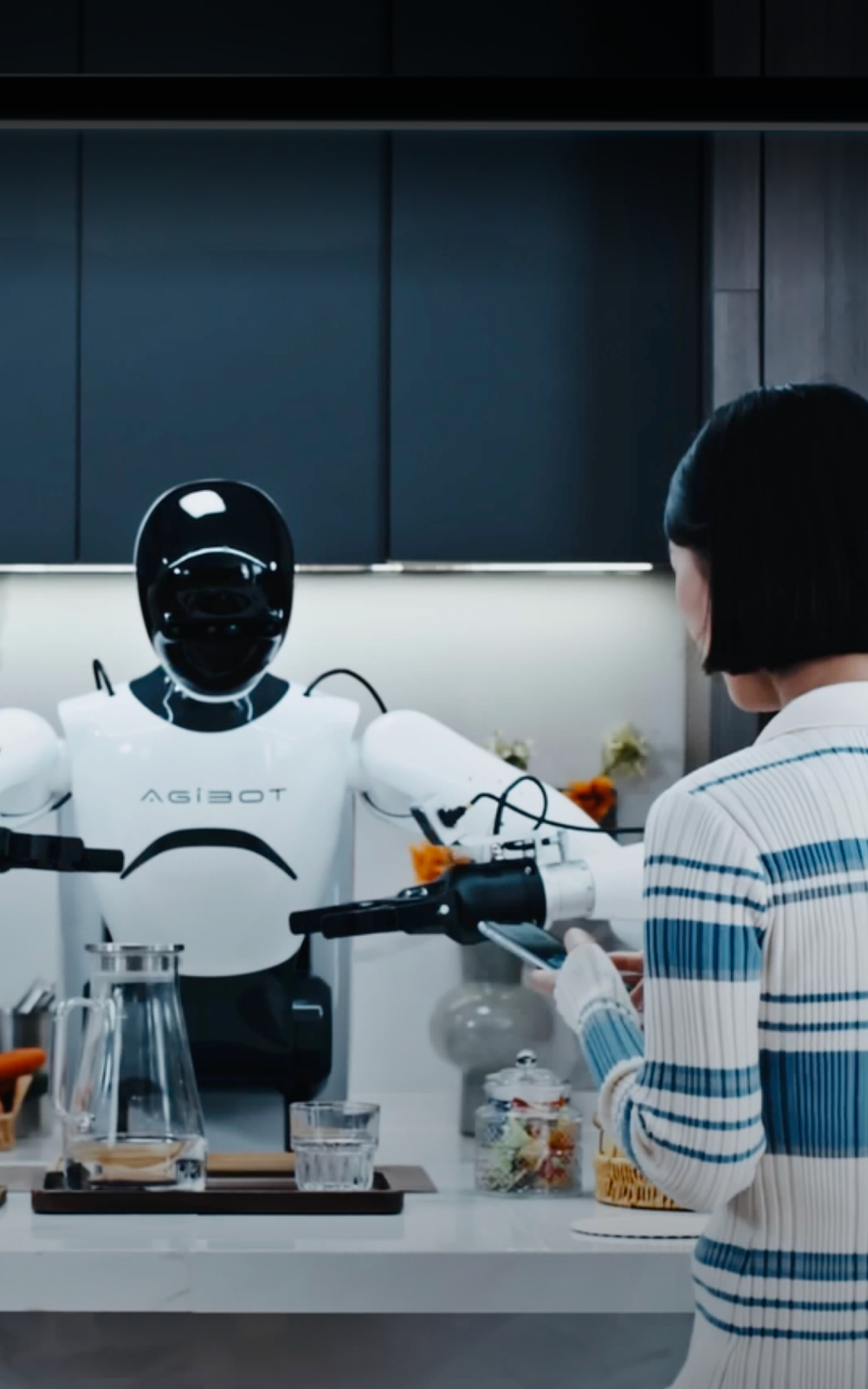 行业首款！UWIN电竞发布具身智能一站式开发平台Genie Studio